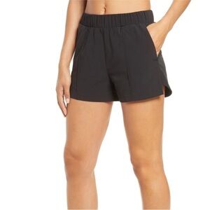 Zella Taylor Getaway High Waist Shorts - Black